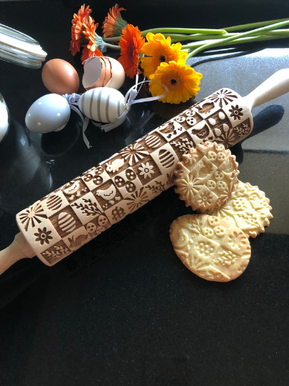 EASTER PATTERNS rolling pin